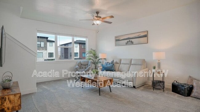 Photo - 429 Willow Leaf Rd