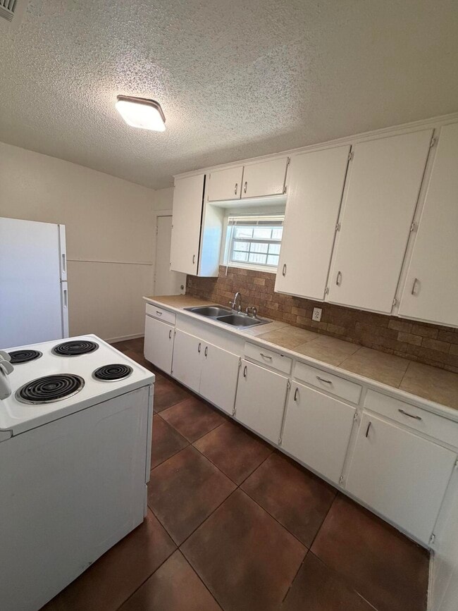 Photo - 3614 32nd St