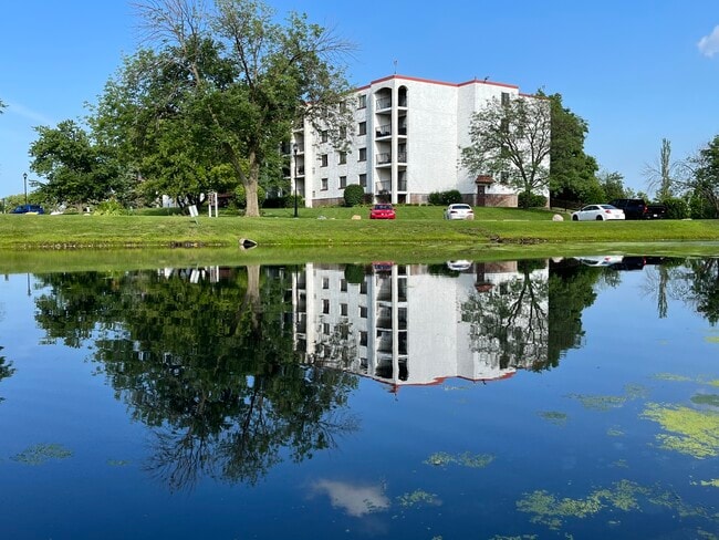 Building Photo - 350 Plum Creek Dr Unit 410 Rental