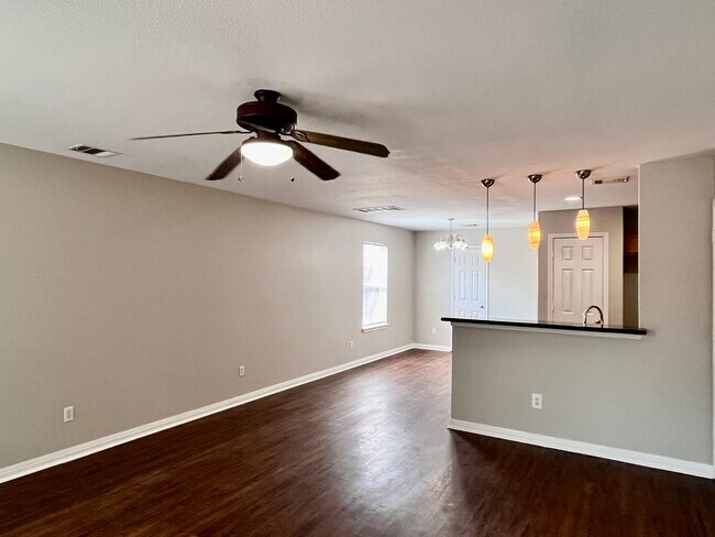 Photo - 2845 Deerfern Ln