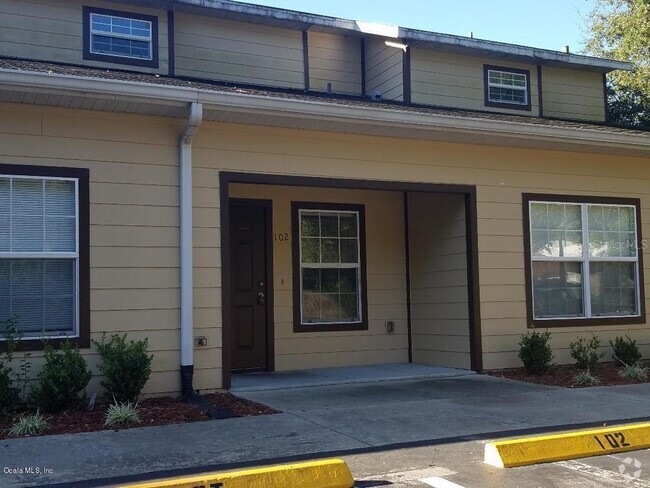 Building Photo - 1935 SW 31st Ave Rental