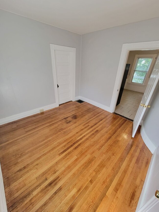 Photo - 58-60 Arlington St Unit 60-2