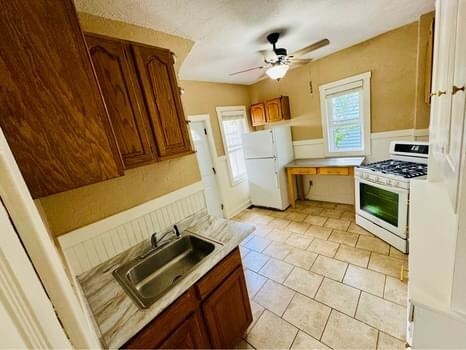2628 Pennsylvania Ave Unit Downstairs