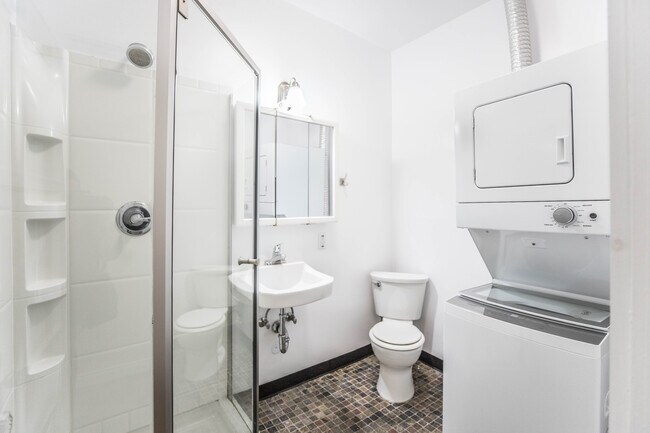 Photo - 1435-1437 1/2 N Las Palmas Ave