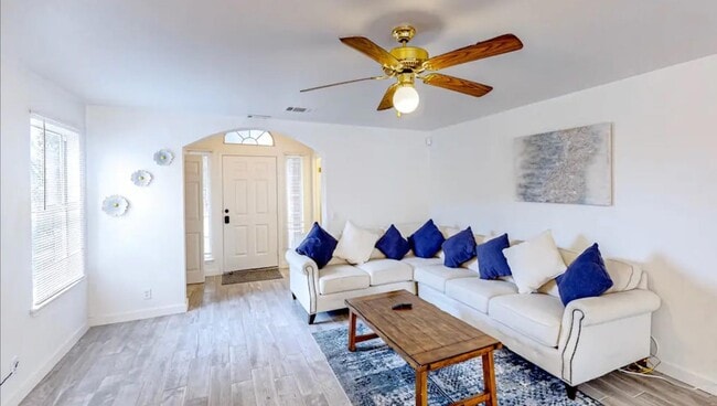 Photo - 200 Ashford Park Blvd