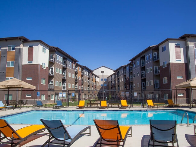 Summer Just Got Cooler! - The Commons and Landing at Southgate Apartments