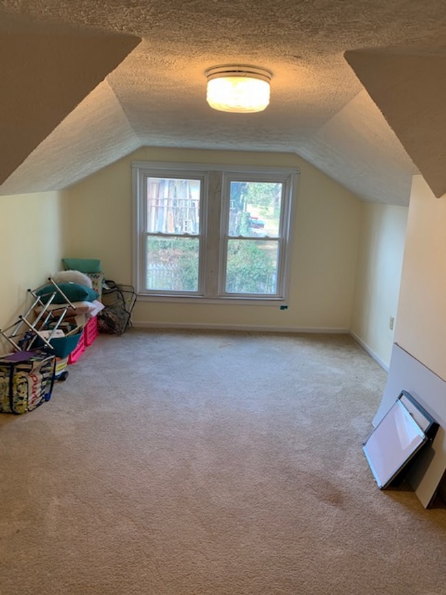 Photo - 215 N Lewis St Unit Main Level