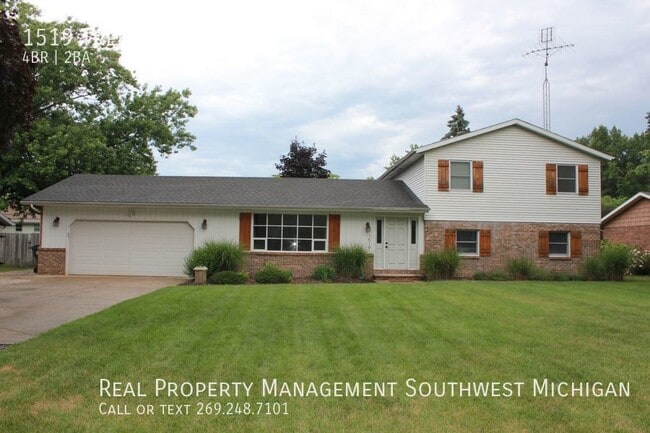 Photo - 1519 Trebor Rd House