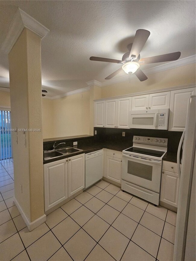 Photo - 1543 SE 25th St Unit 100