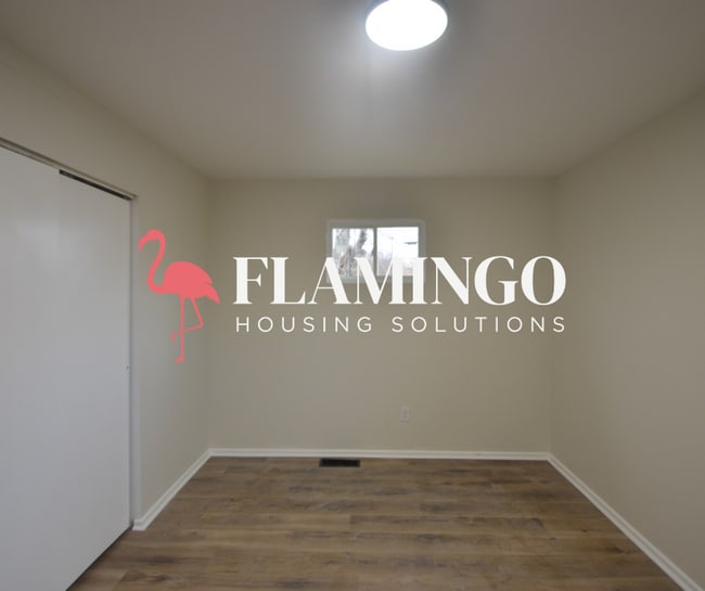 Photo - 5122 Hackett Dr