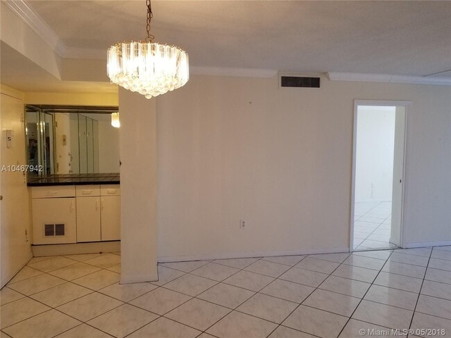 Photo - 1833 S Ocean Dr Unidad 808
