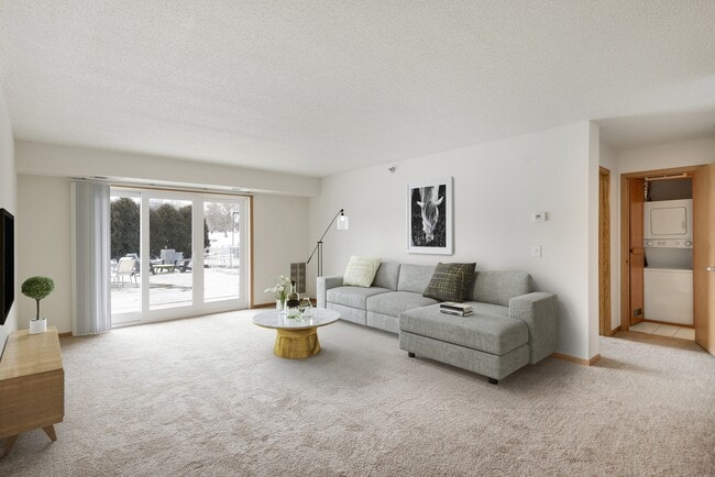 Pebblebrook Court