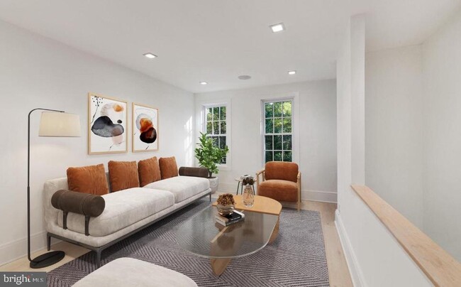 Photo - 1664 Avon Pl NW Townhome