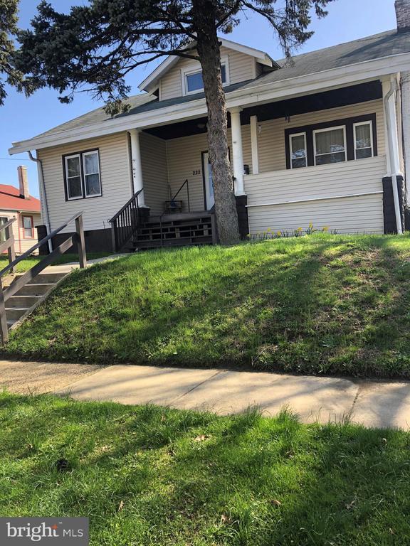 Photo - 222 Cypress Ave