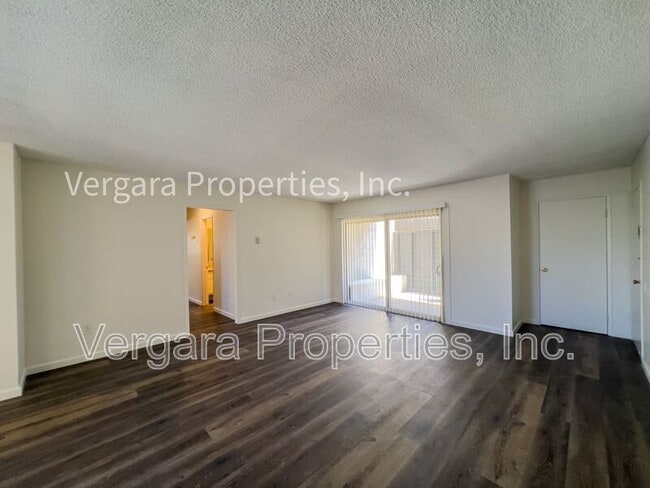 Photo - 2513 Ruhland Ave Unit 2