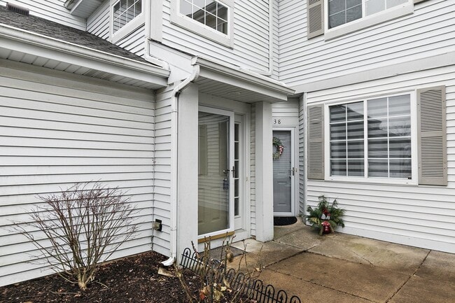 Photo - 240 Camel Bend Ct