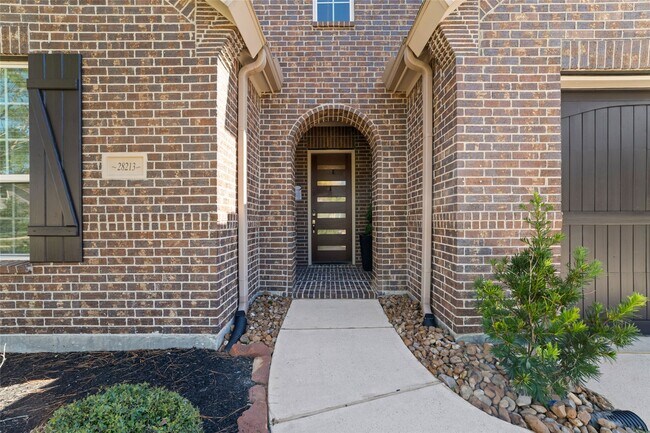 Photo - 28213 Briarwood Pass