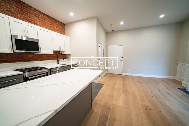 Photo - 181 St Botolph St Unit 3