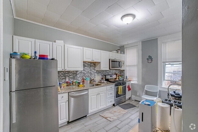 Building Photo - 45 Carlton Ave Unit 1L Rental