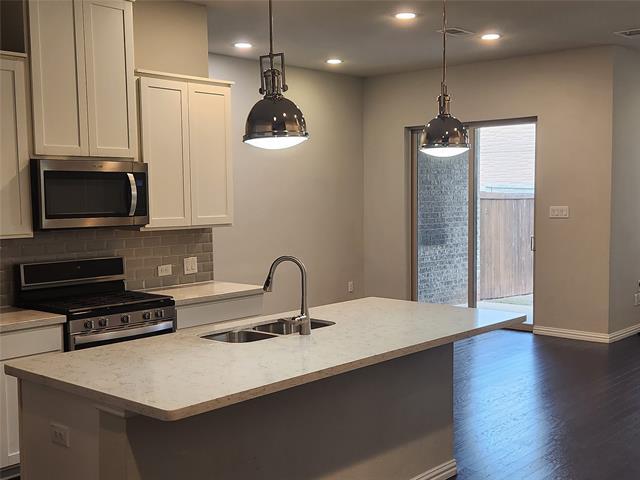 Photo - 8313 Oxalis Ln