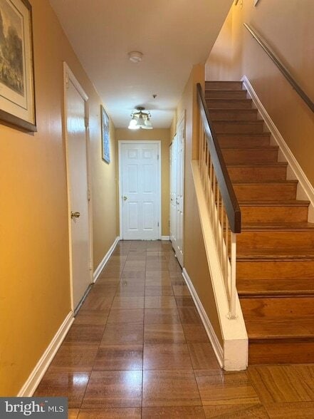 Photo - 7906 Ashford Blvd