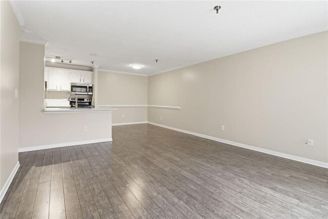 Photo - 300 Johnson Ferry Rd Unit B202