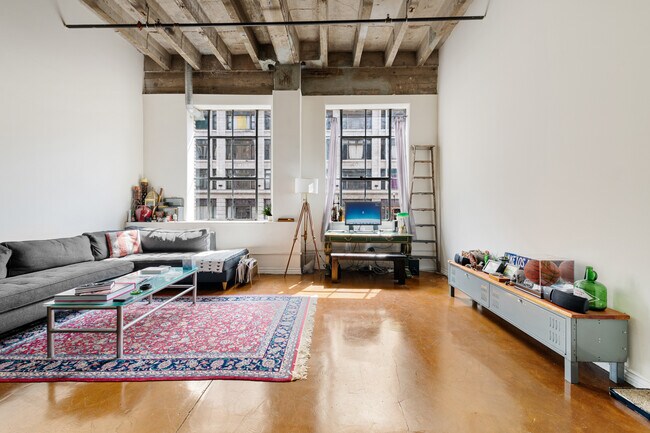 Photo - 312 W 5th St Unit 216