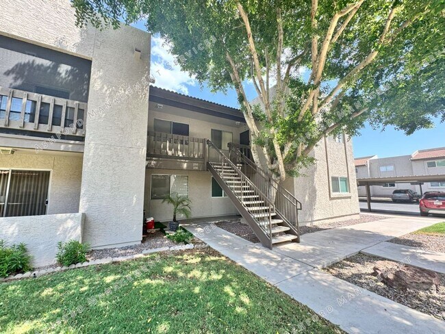 Photo - 520 N Stapley Dr Unidad 166