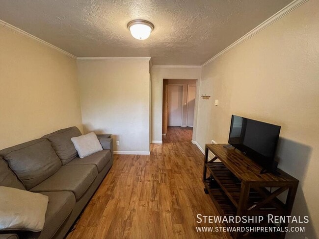 Photo - 1827 Harris St Unidad 307 (M)