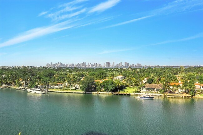 5880 Collins Ave Unit 1004