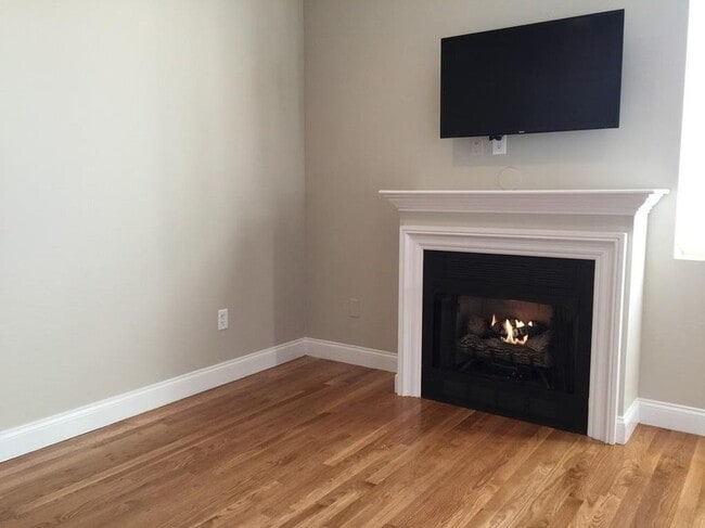 Photo - 6 Amaranth Pl Unit 37