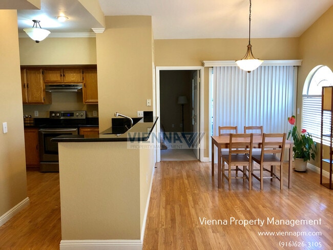 Photo - 710 Horizon Cove