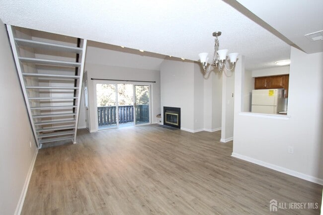 Photo - 1808 Aspen Dr