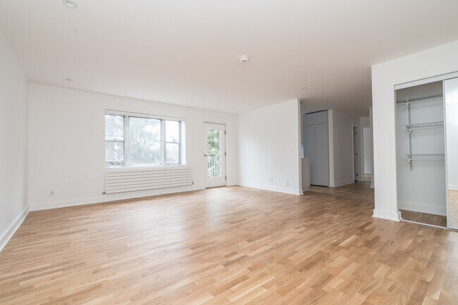 Photo - 39 Riverwood Pkwy Unit 16