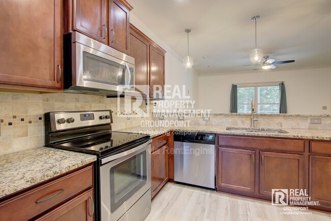 Photo - 128 Balsam Cir
