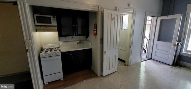 Photo - 1327 Perkiomen Ave