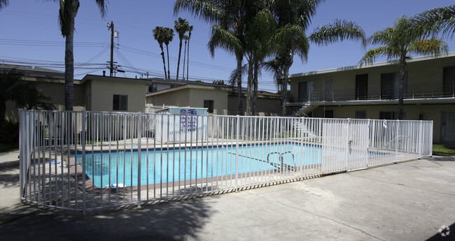 Photo - Whiting Avenue Apartments