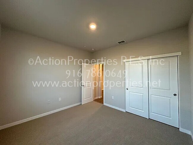 Photo - Action Properties Offering Roseville Solar: Inspiration Village Community Gated: 3 Bedroom 3 Bath...