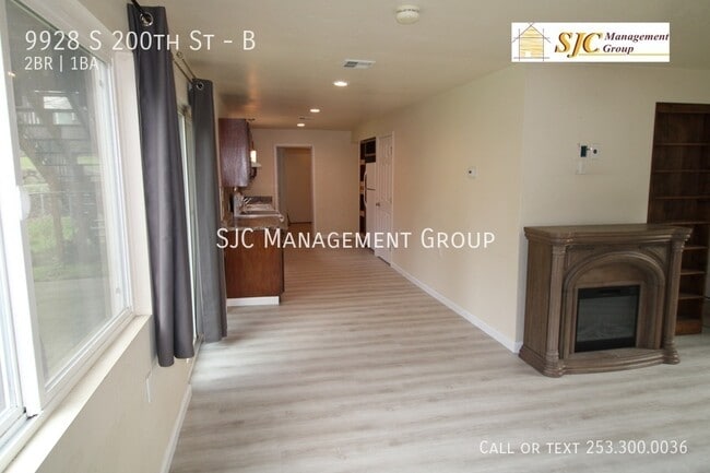 Photo - 9928 S 200th St Unidad B