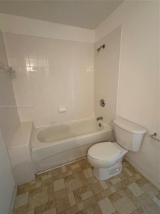 Photo - 2064 NE 167th St