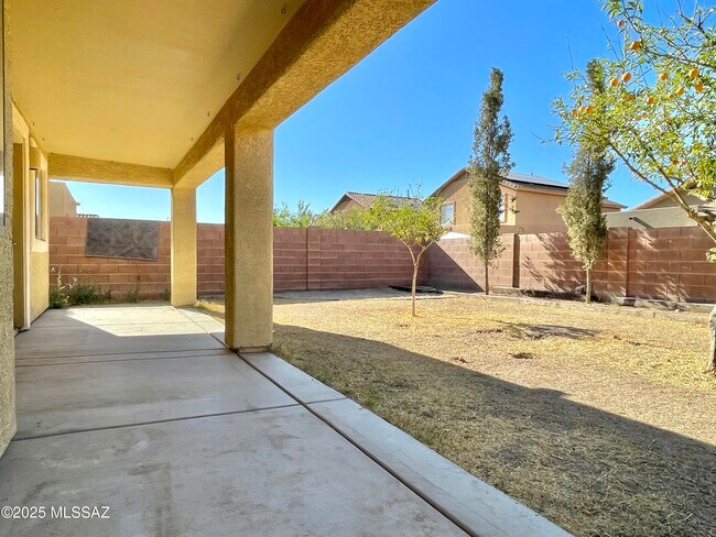 Photo - 11889 W Heyburn Dr