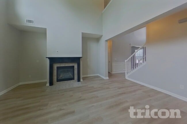 Photo - 7259 Madison Cir