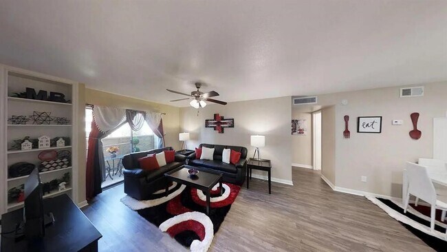 Photo - 515 S Bender Ave Apartamento Unidad 1907