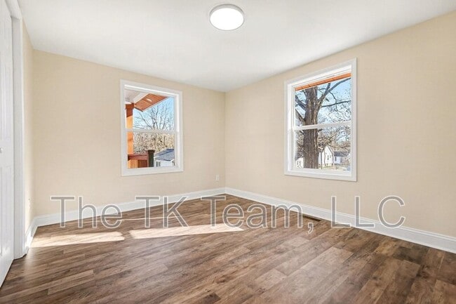 Photo - 416 Richardson St