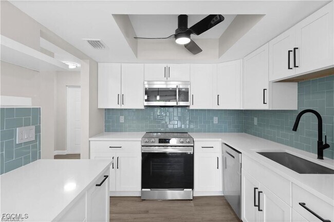 Photo - 13446 Heald Ln