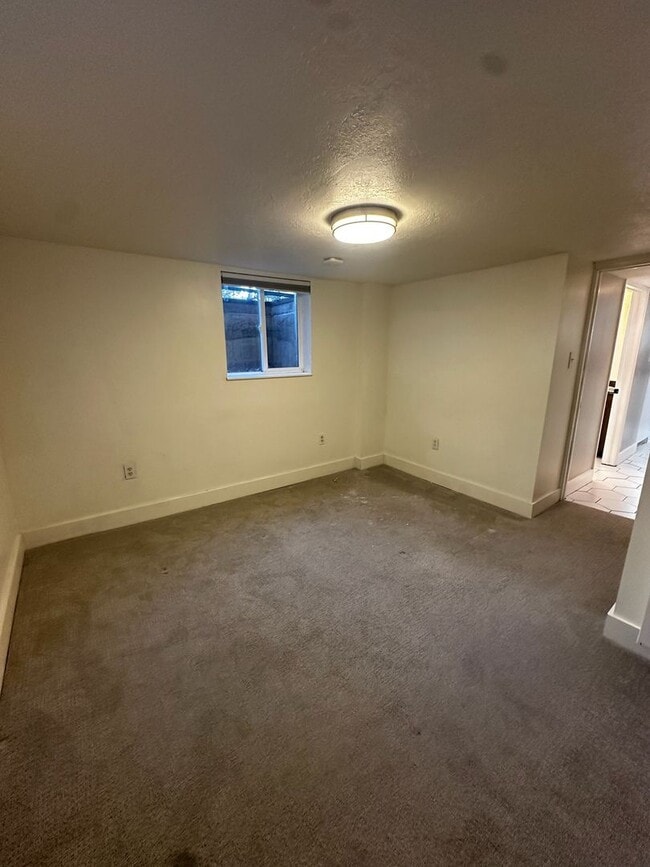 Photo - Beautiful 4 Bedroom Home in Millcreek Available Now!