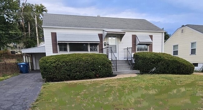 Building Photo - 6108 Eaton Dr