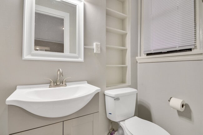 Photo - Fort Wood Apartments