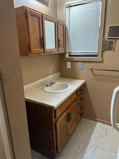 Photo - 124 Lake Shore Dr Unit House