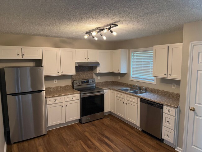 Photo - Spacious Two Bedroom Townhome In Kannapolis